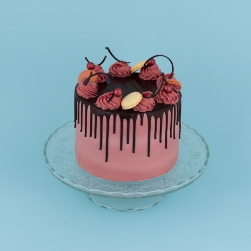 Drip Cake lys1